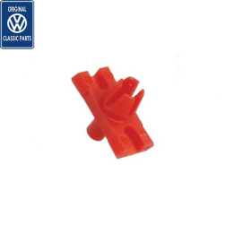 Clips de moulure de bas de caisse 