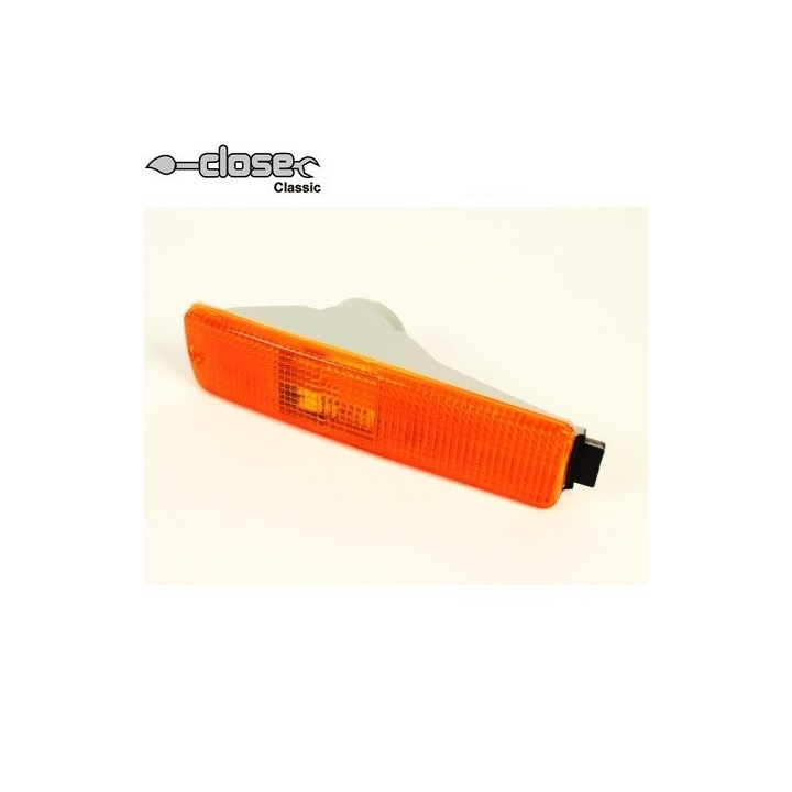 Clignoteur avant droit orange